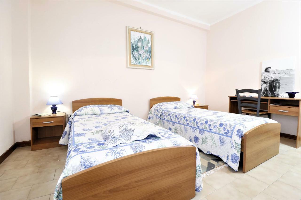 Dune Buggy Bed and Breakfast Cagliari Esterno foto
